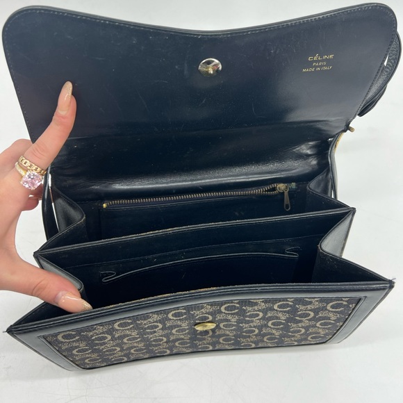 Celine Vintage Horse Carriage Shoulder bag - Picture 10 of 14